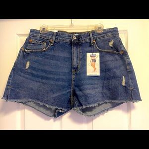 High rise jean shorts, Denizen from Levi’s